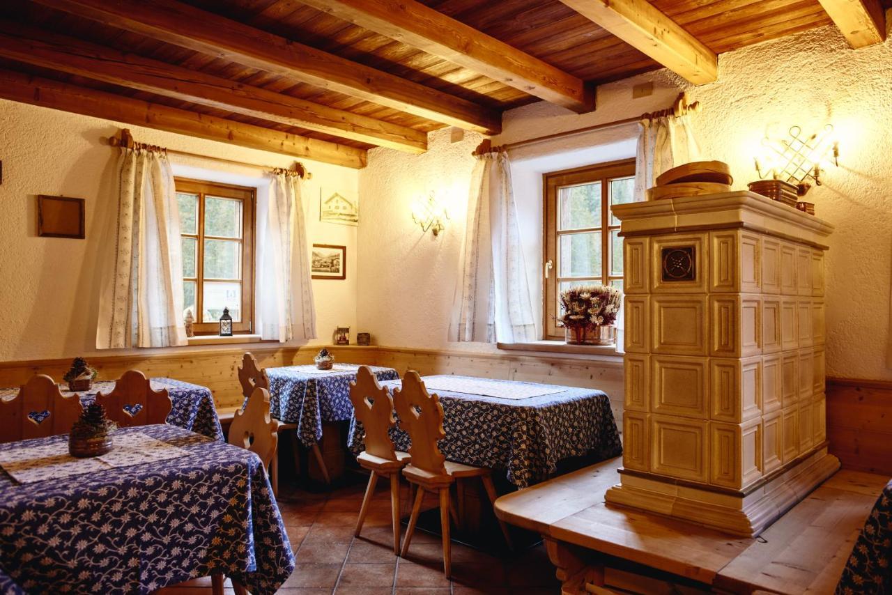 Rifugio Malga Ra Stua Villa Cortina dʼAmpezzo Eksteriør bilde