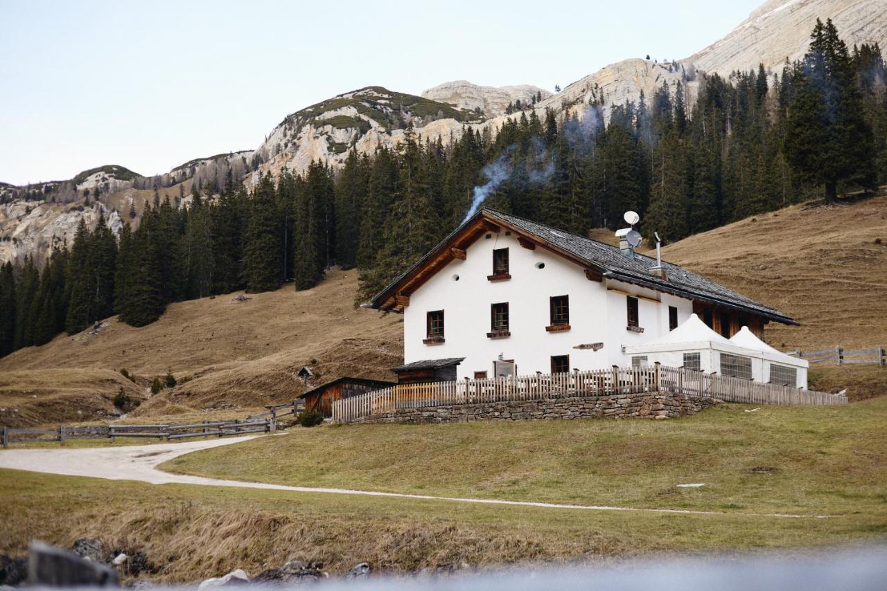 Rifugio Malga Ra Stua Villa Cortina dʼAmpezzo Eksteriør bilde